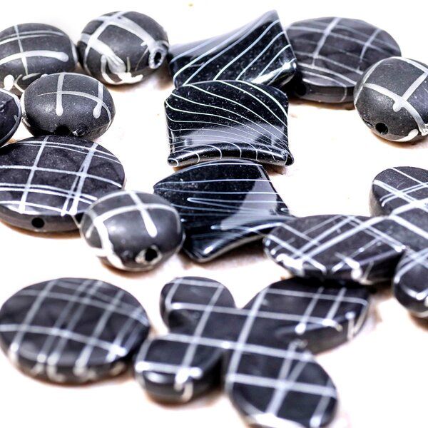 микс акриловый разной формы, цвет черный с серебром (уп 20 г)