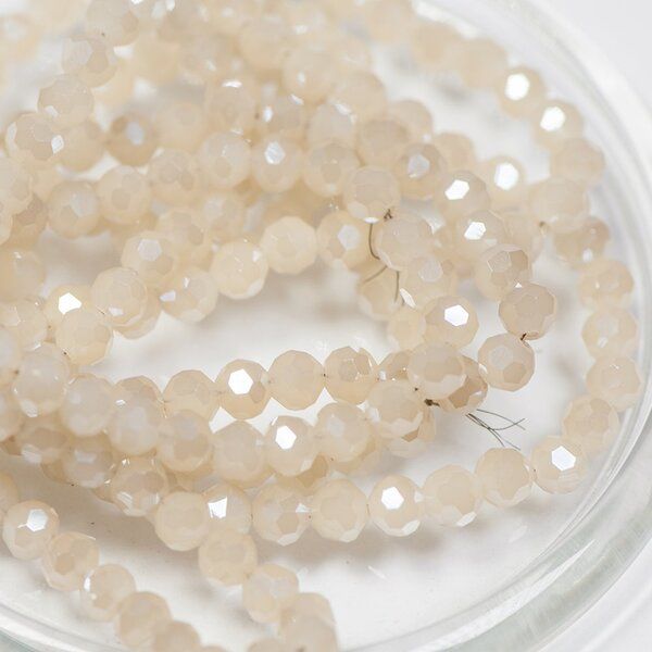 бусина, непрозрачная, граненая, стекло, цвет бежевый перламутровый, 6 мм (уп 20 +/-2 шт)