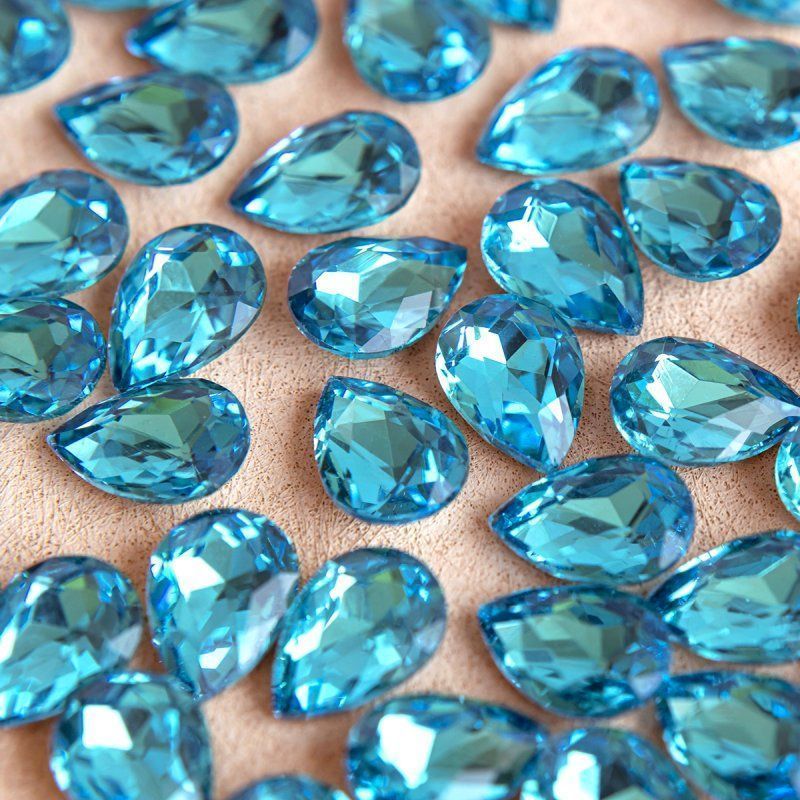 кабошон стекло кристалл, каплевидный, цвет aquamarine, 14х10 мм