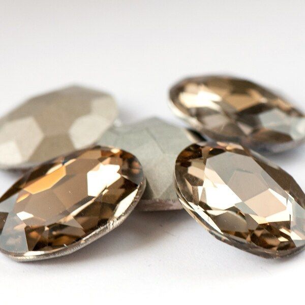 кабошон стекло кристалл, овальный, цвет lt.colorado topaz, 25х18 мм