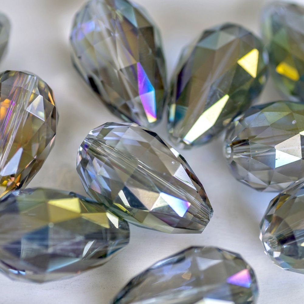 бусина, стекло, "капелька", граненая, цвет прозрачный/радужный, 25x18 мм