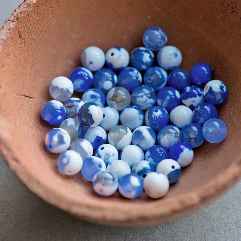 бусина агат 8, цвет пятнистый бело-синий, колорир., 8 мм (стренд 12 шт.)
