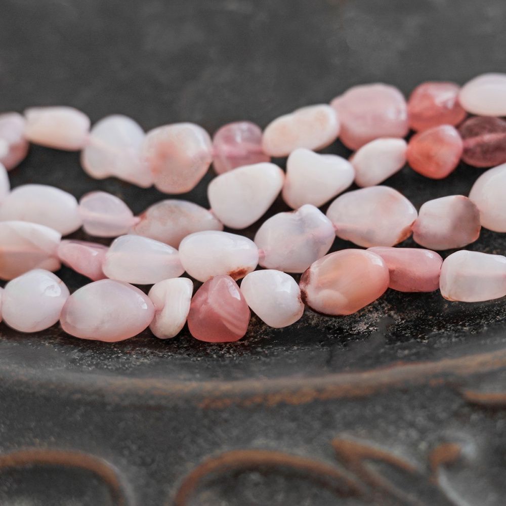 бусина опал розовый, осколки галтовка, цвет розовый, размерный микс (уп 10 г)