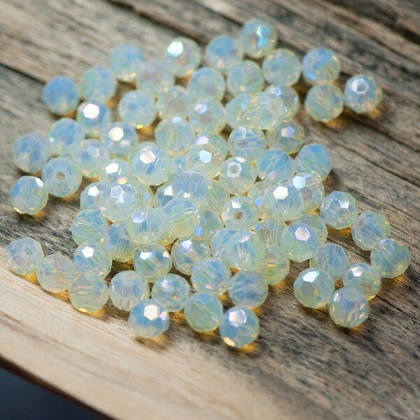 бусина, непрозрачная, граненая, стекло, цвет сливочный перламутровый, 6 мм (уп 20+/-2 шт)