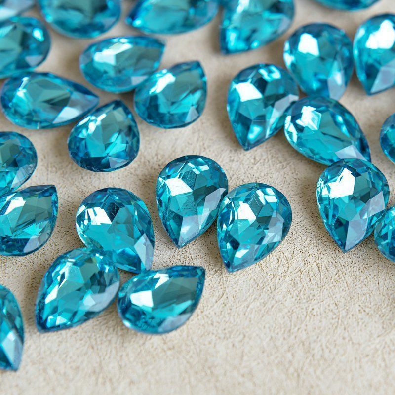 кабошон стекло кристалл, каплевидный, цвет aquamarine, 14х10 мм