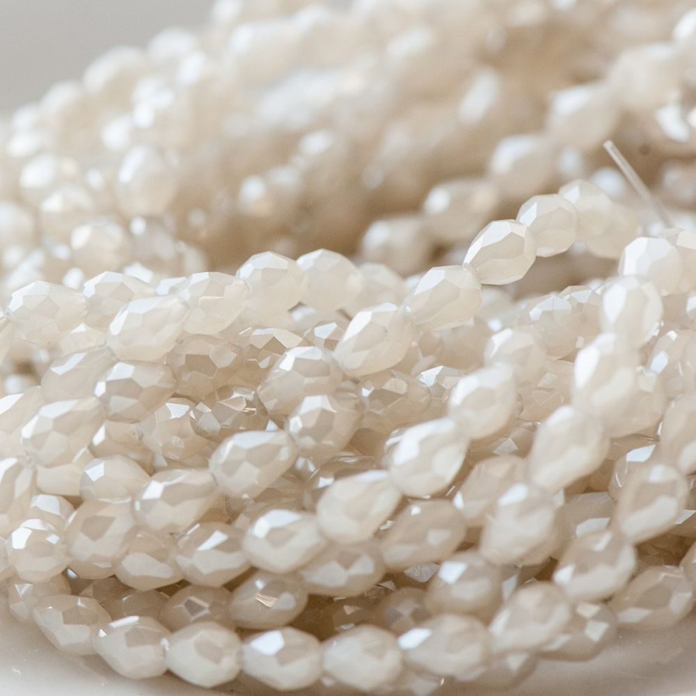 бусина, имитация нефрита, граненая, стекло капля, цвет бежевый радужный, 5х3 мм