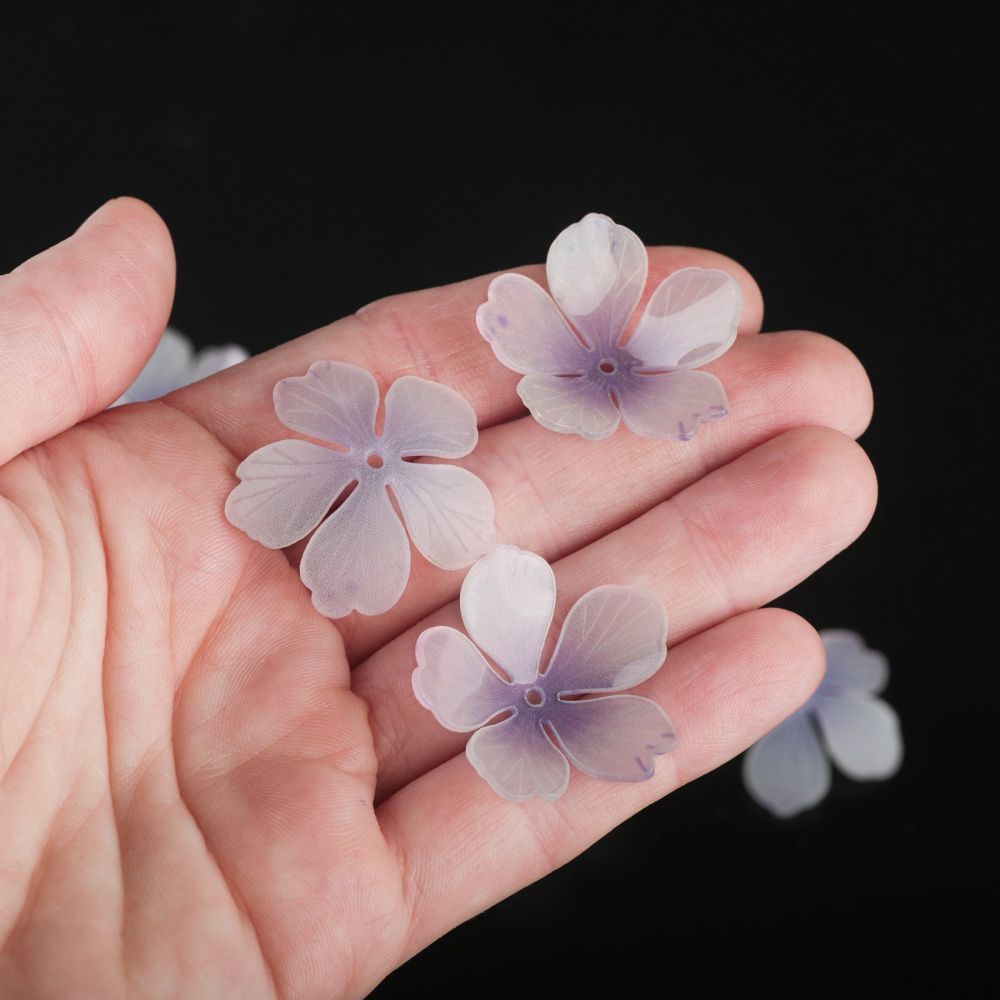 бусина, акрил "цветок сливы", цвет белый/сиреневый, 28x28x8-10 мм