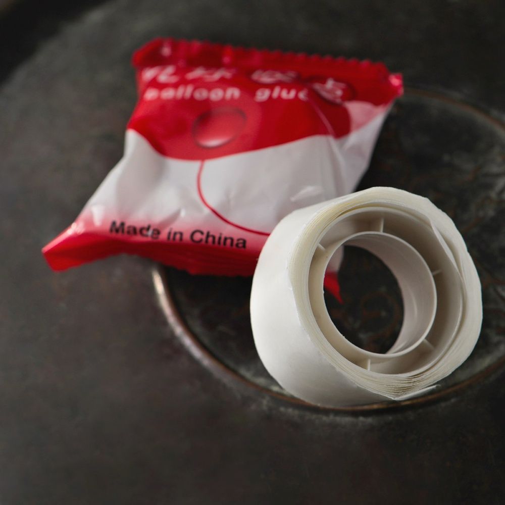 клеевые точки, цвет белый, 11 мм (рул 100 шт)