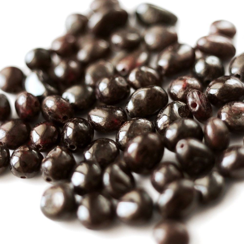 бусина гранат, овальный, цвет гранатовый, 5-10.5x5-6.5x4-5.5 мм (уп.10 г)