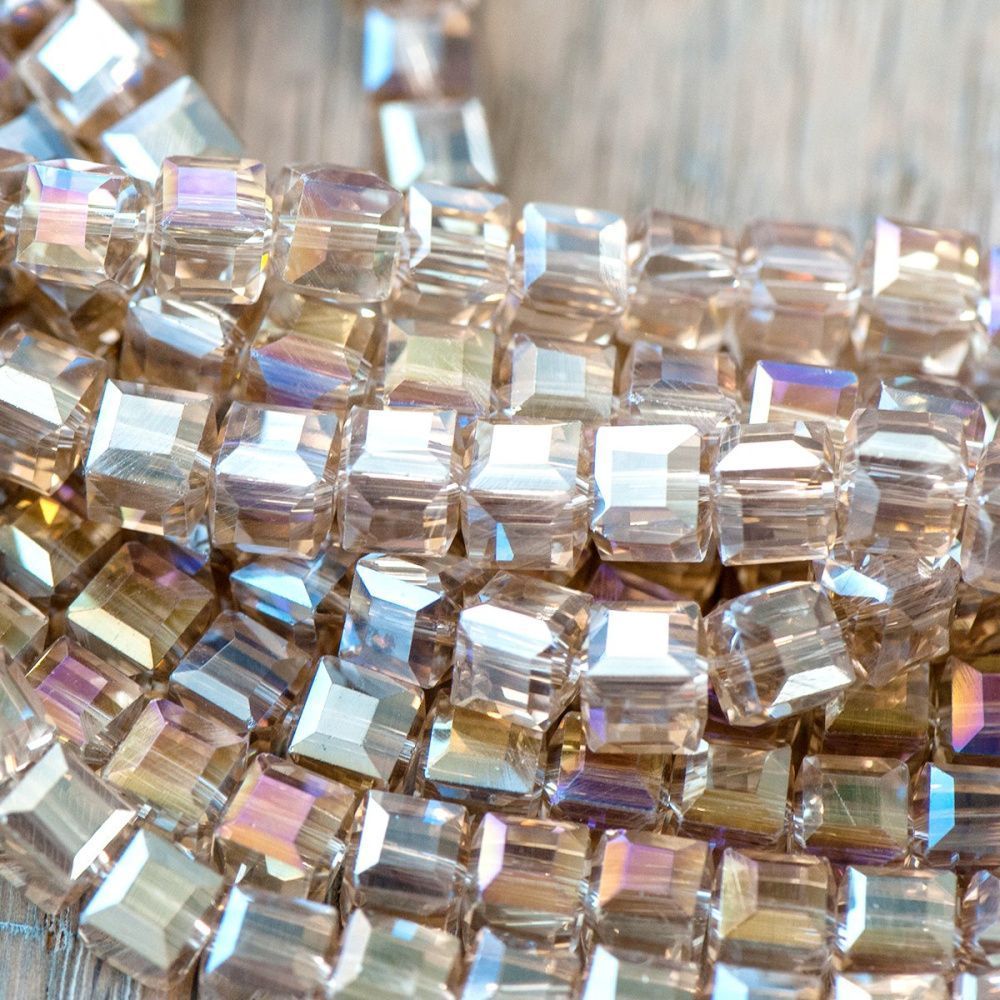 бусина, стекло "куб" 6, цвет бежевый радужный, 6х6 мм (уп 20 шт)