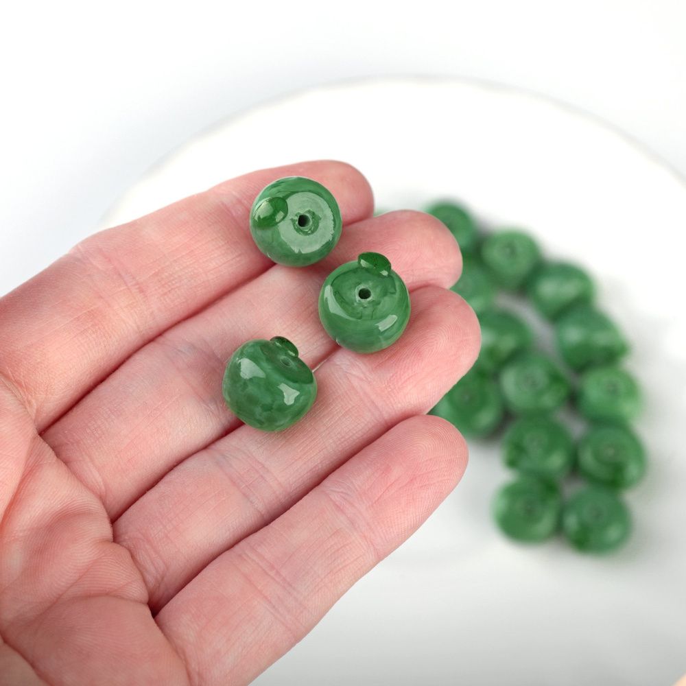 бусина, лэмпворк "яблоко", стекло, цвет зелёный, 12-13.5x11-11.5 мм