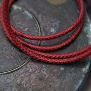 Шнур кожаный круглый, плетеный, цвет красный, диаметр 5 мм