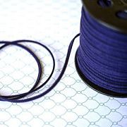 Шнур из искусственной замши, черно-синий, 3х1.4 мм