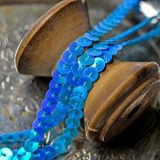 Пайетки на нити, цвет голубой радужный, диаметр 6 мм