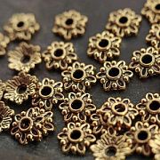 Шапочка для бусин "Лён", цвет античное золото, 7x7x2 мм