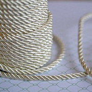 Шнур витой из нейлона, цвет сливочно-белый, 5 мм