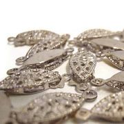 Замочек-рыбка для жемчуга, цвет серебро, 7x20x2.8 мм