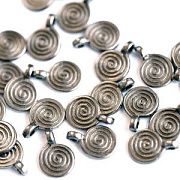 Подвеска металлическая "Спираль", цвет черный, 8х1.8х1.2 мм