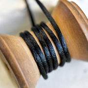 Шнур атласный для кумихимо, цвет черный, 2 мм