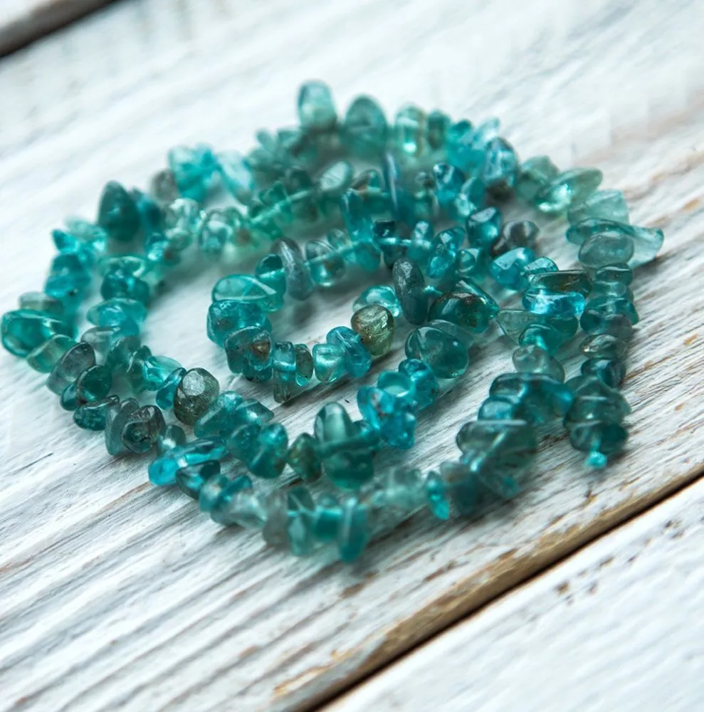 бусина апатит, осколки, цвет светло-бирюзовый, размерный микс