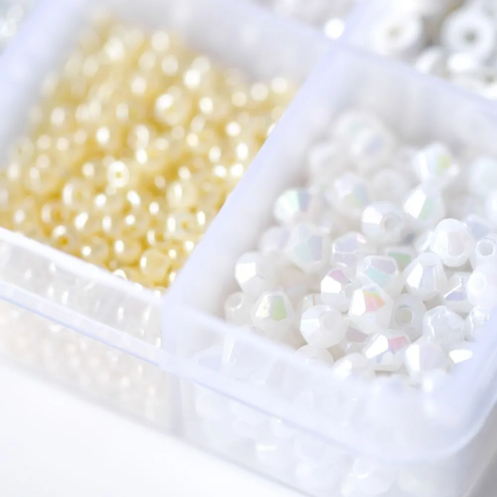 набор бисера и бусин "белый перламутр" для рукоделия/бисероплетения/детского творчества