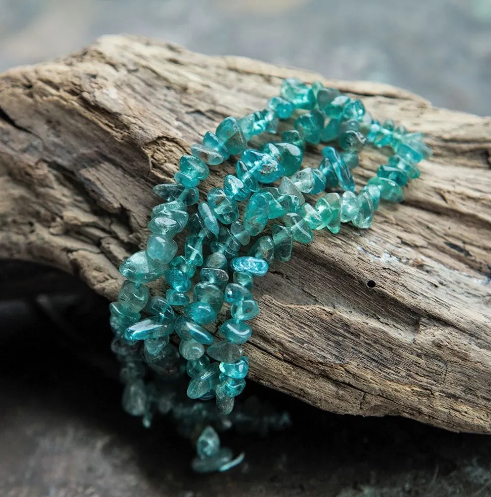 бусина апатит, осколки, цвет светло-бирюзовый, размерный микс