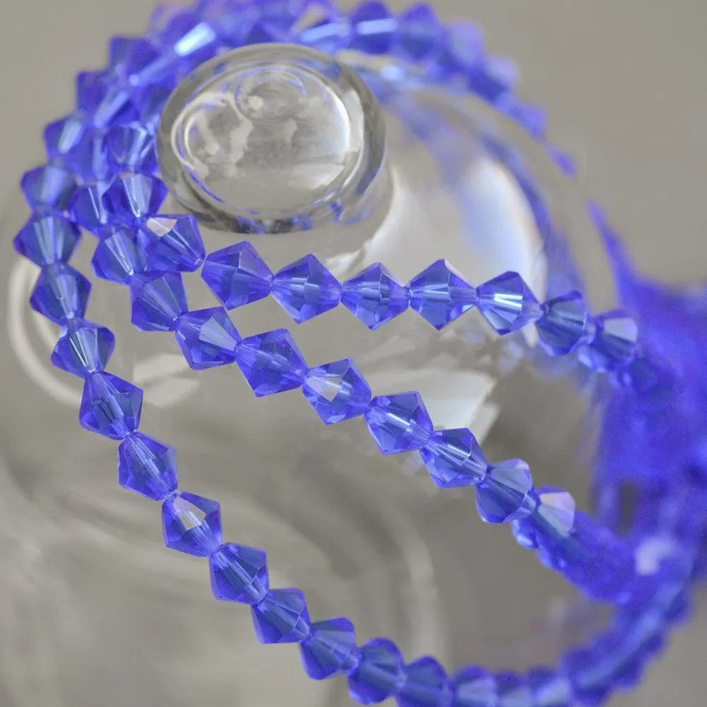 бусина, стекло биконус 8, цвет васильковый синий, 8 мм