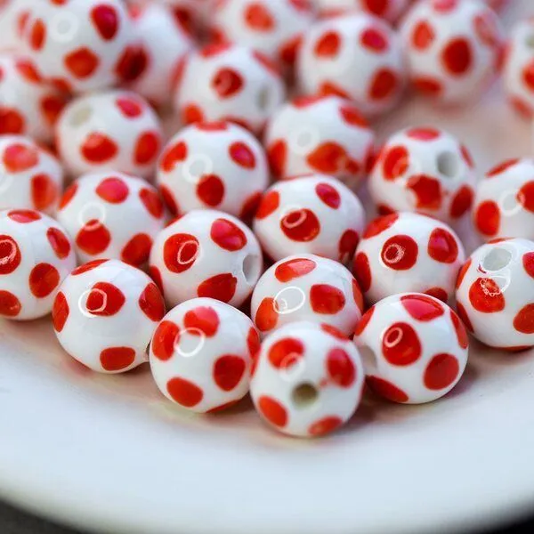 бусина, керамика "спот", цвет белый/красный, 10 мм