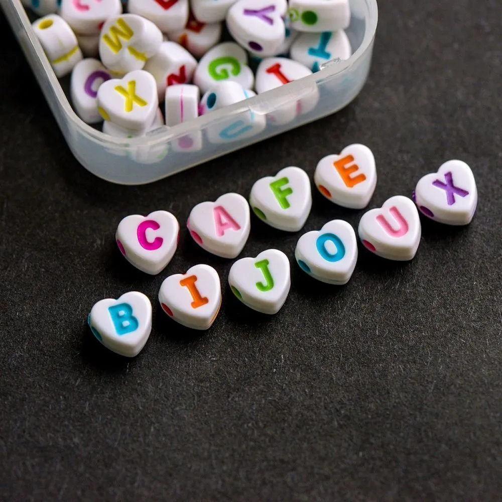 набор бусин-сердечек 52 шт. с буквами, английский алфавит, белый/микс