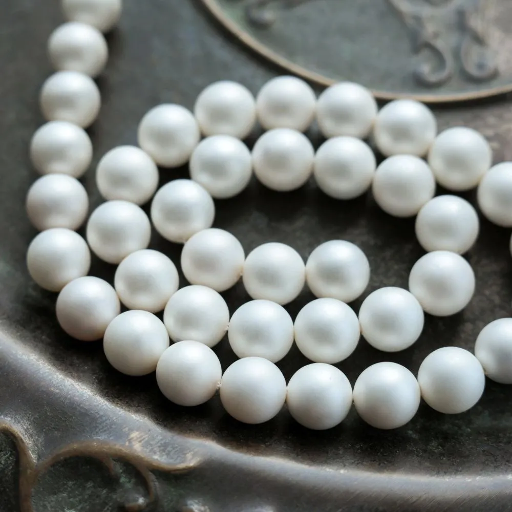 ракушечный жемчуг круглый, матовый, цвет молочный, 10 мм