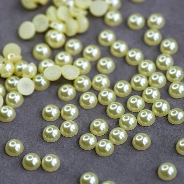 кабошон-полубусина акриловый "жемчуг", светло-желтый, 6 мм (уп 50+/-5 шт)